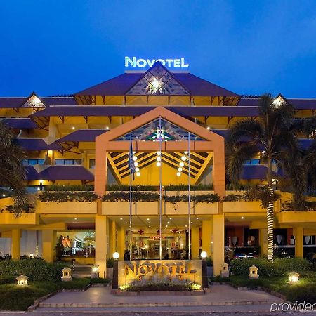 Ap Premier Batam Hotel Nagoya Ngoại thất bức ảnh
