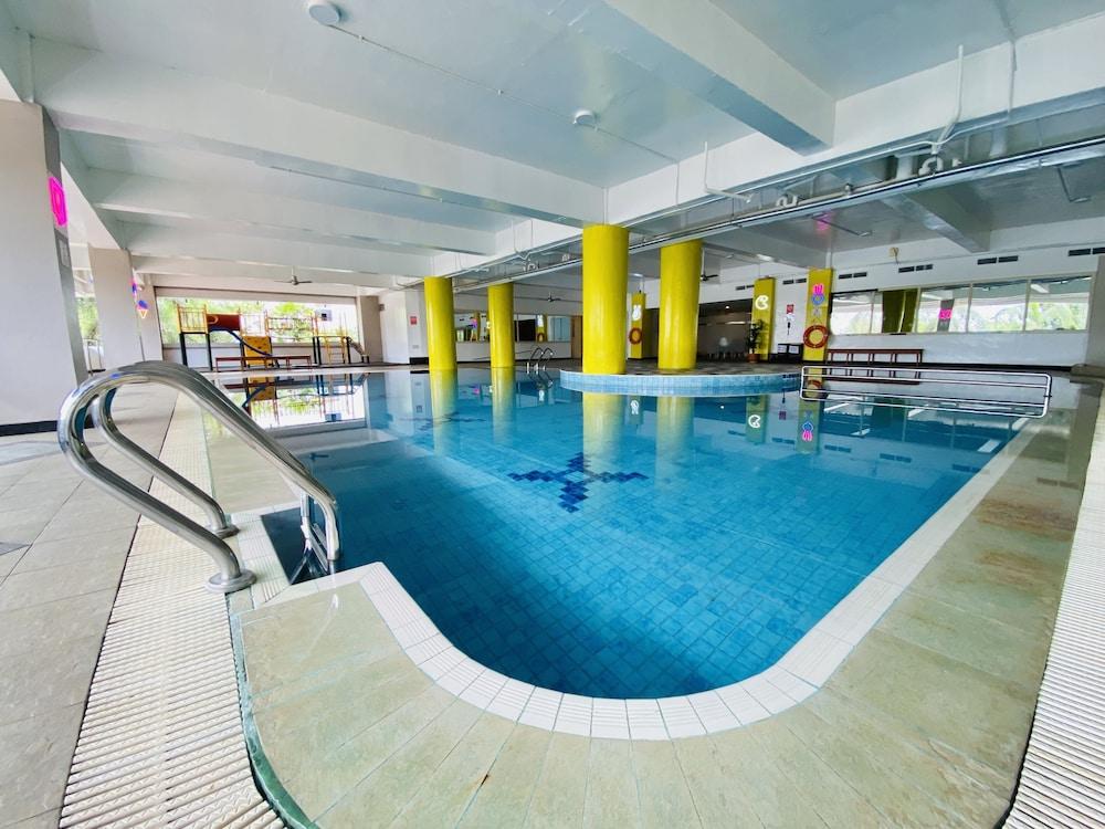 Ap Premier Batam Hotel Nagoya Ngoại thất bức ảnh