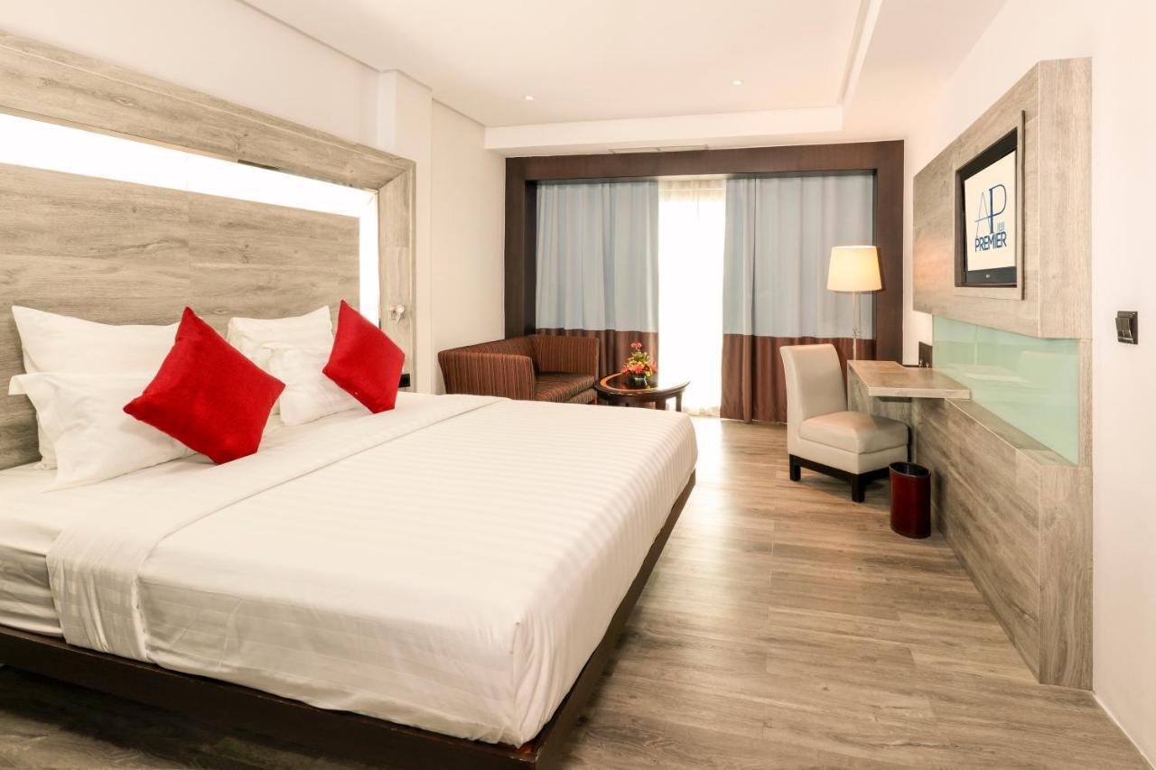 Ap Premier Batam Hotel Nagoya Ngoại thất bức ảnh