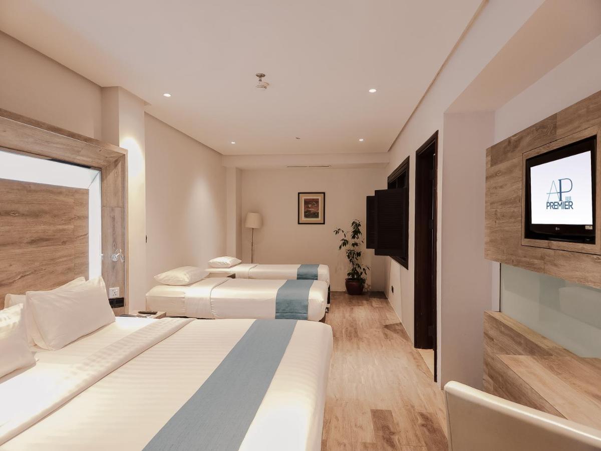 Ap Premier Batam Hotel Nagoya Ngoại thất bức ảnh