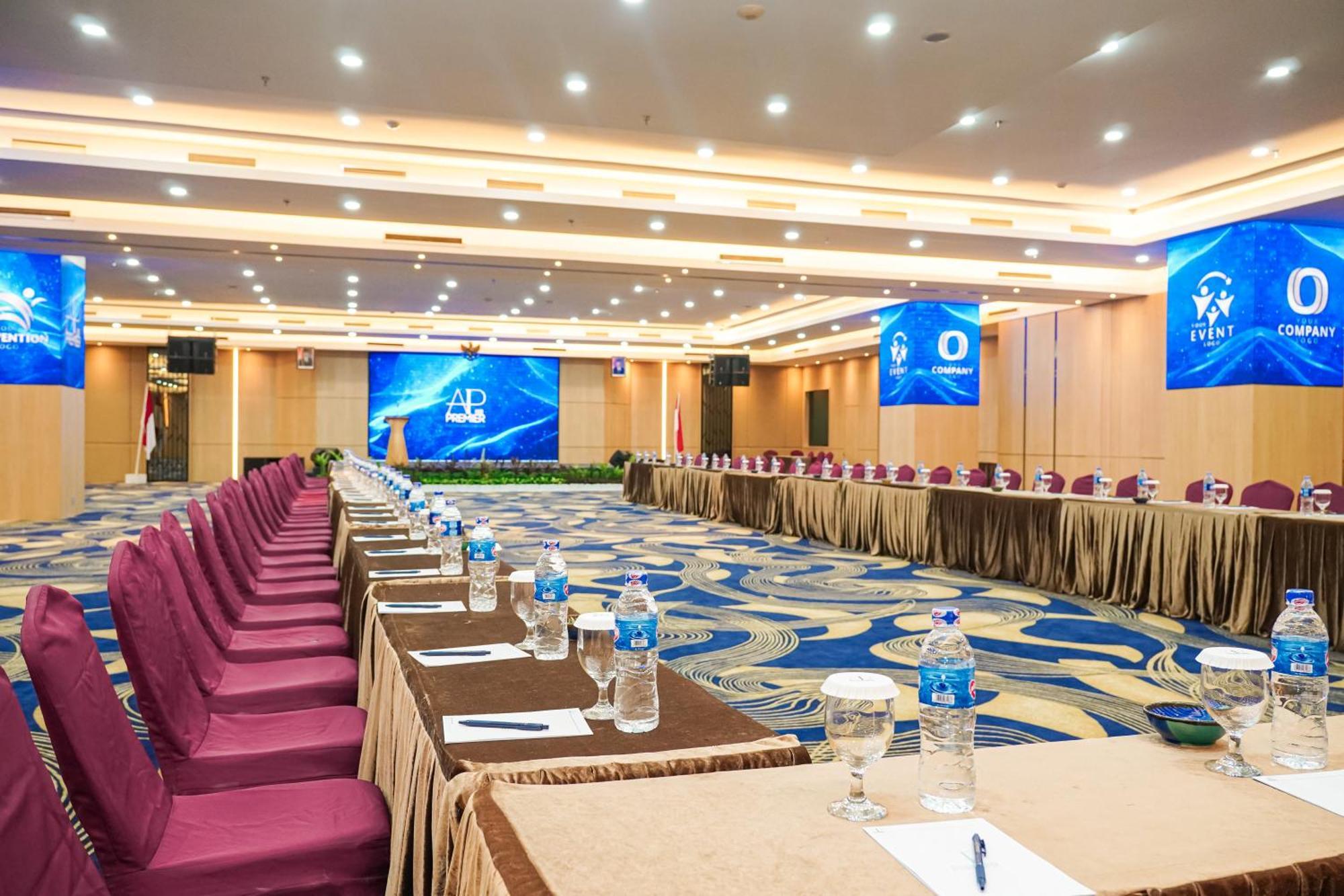 Ap Premier Batam Hotel Nagoya Ngoại thất bức ảnh