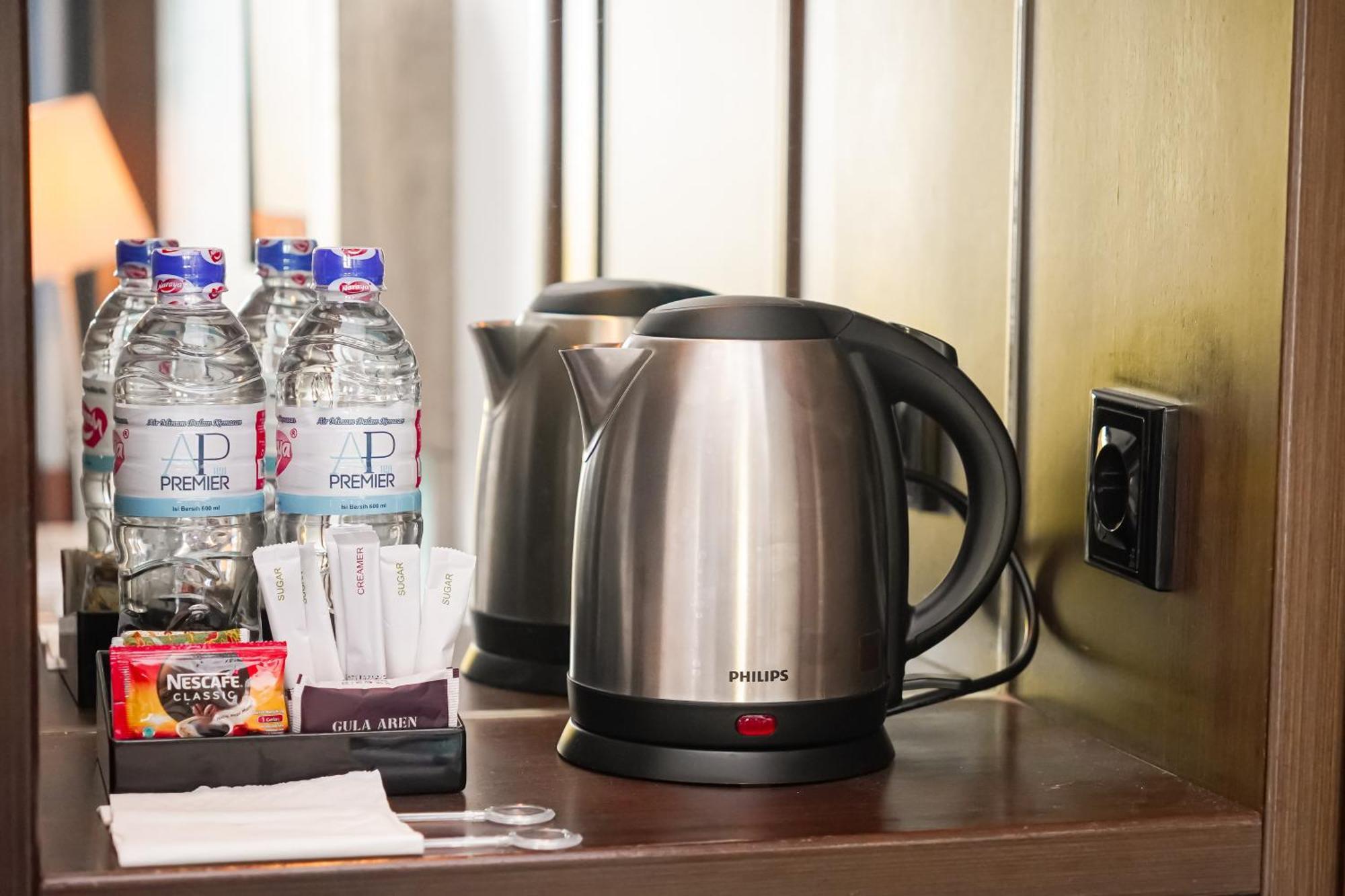 Ap Premier Batam Hotel Nagoya Ngoại thất bức ảnh