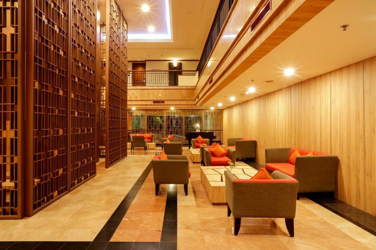Ap Premier Batam Hotel Nagoya Ngoại thất bức ảnh